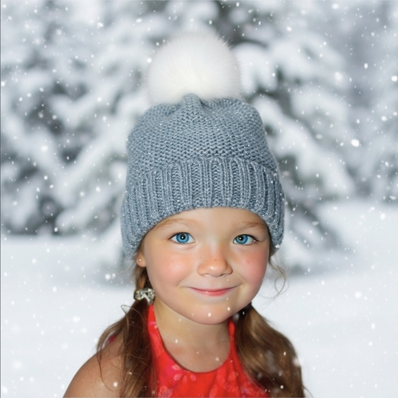 Children’s Place ✦ Girls Sparkle Pom Pom Beanie ✦ Blue White Knit Winter Hat - Picture 3 of 5